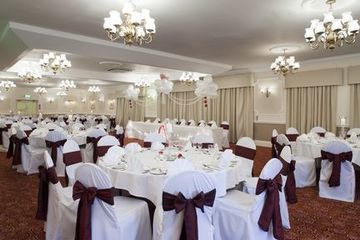 Holiday Inn Tong  外观 照片