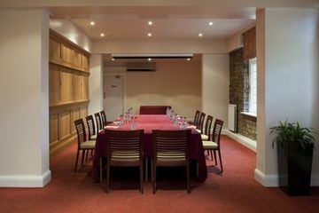 Holiday Inn Tong  外观 照片